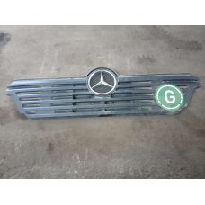 Решетка радиатора Mercedes-Benz Axor (Б.У)