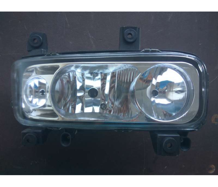 Фара левая Mercedes-Benz Atego II