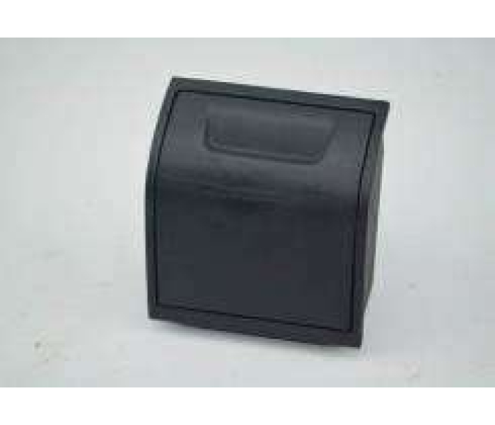 Подстаканник правый MAN TGA. TGL. TGM (Б.У)