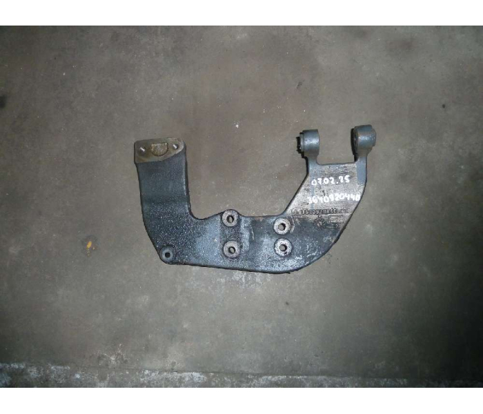 Кронштейн гидроусилителя Mercedes-Benz 609 (Б.У)