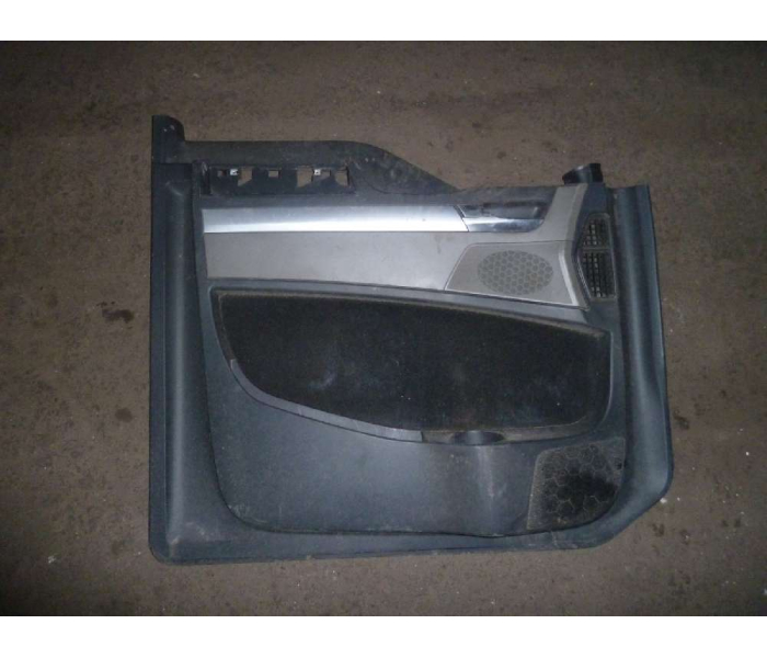 Обшивка дверей кабіни MAN TGX (левая) (Б.У)