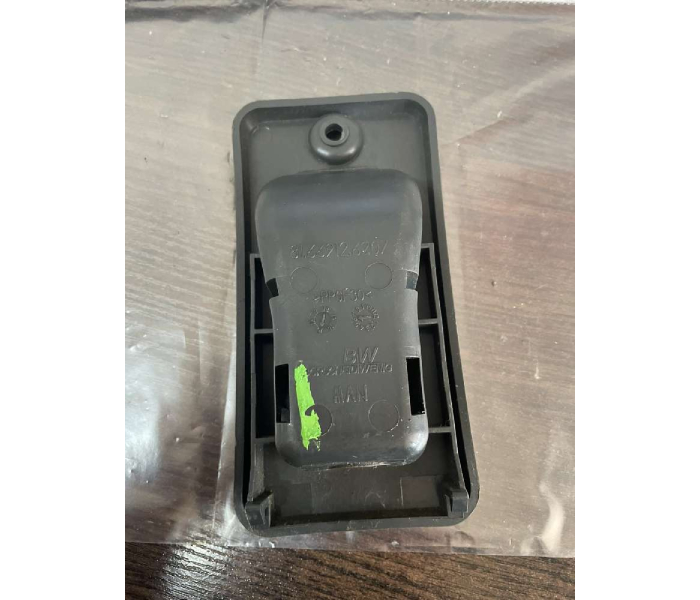 Ручка открывания вещевого ящика MAN TGA (Б.У)